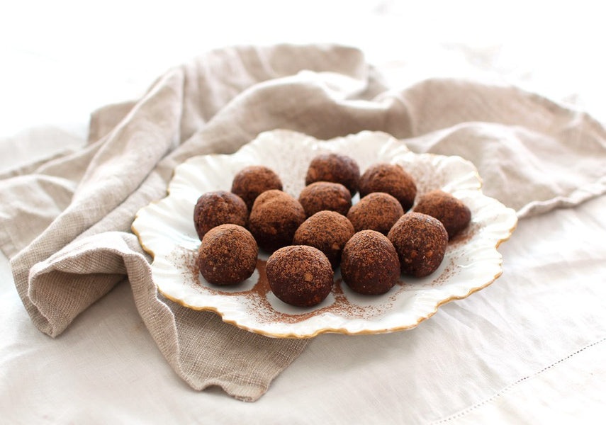 Almond Butter Super Food Balls (No baking required!)